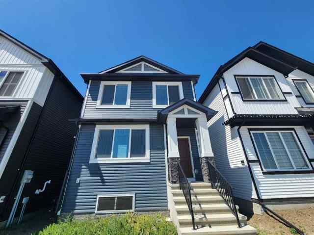Livingston real estate 575 Lucas Boulevard NW in Livingston Calgary