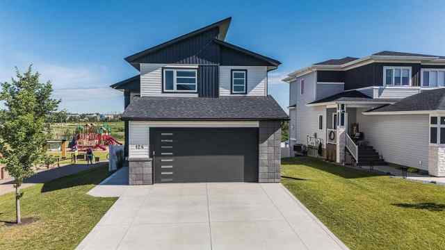Mckay Ranch real estate 124 Eastpointe Drive  in Mckay Ranch Blackfalds
