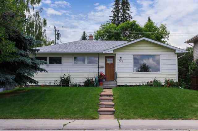 Haysboro real estate 131 Hillgrove Crescent SW in Haysboro Calgary
