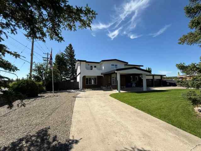 Legacy Ridge / Hardieville real estate 1236 40 Avenue N in Legacy Ridge / Hardieville Lethbridge