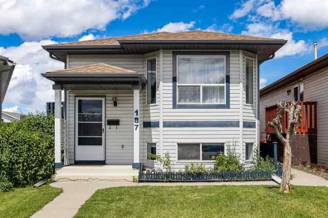 Applewood Park real estate 187 Applebrook Circle SE in Applewood Park Calgary
