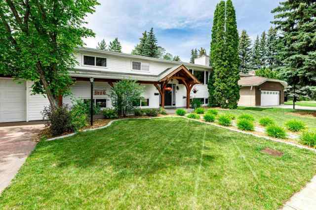 Mountview real estate 3528 44A Avenue  in Mountview Red Deer