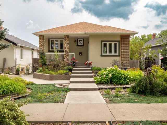 Victoria Park real estate 2006 7 Avenue S in Victoria Park Lethbridge
