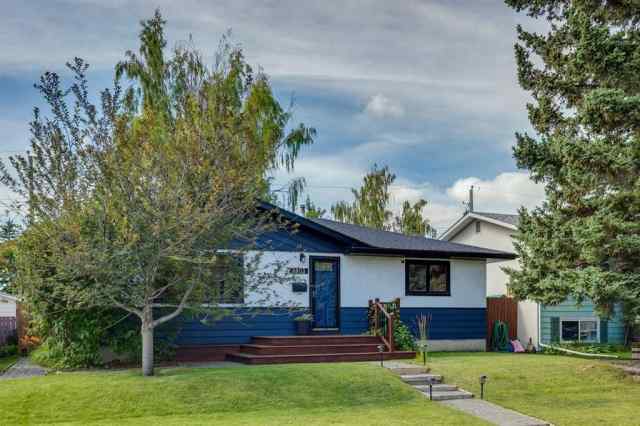 Just listed Southwood homes for sale new 1403 107 Avenue SW in Southwood Calgary