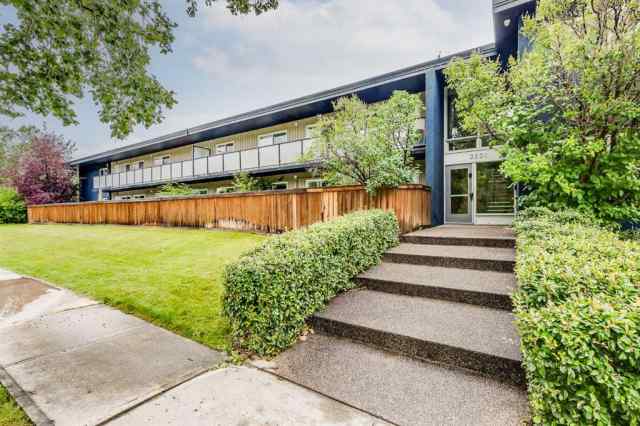 Collingwood real estate 6, 3208 19 Street NW in Collingwood Calgary