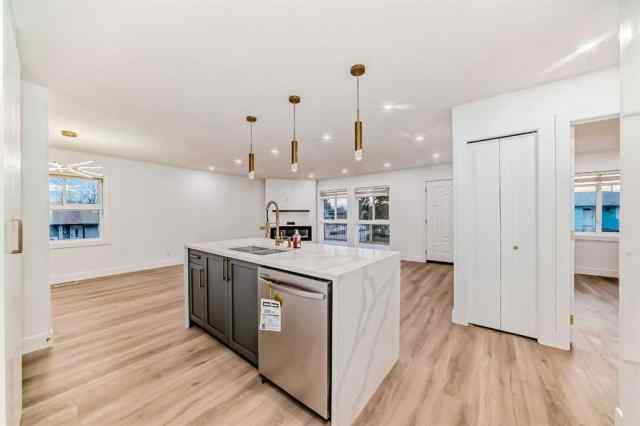 Huntington Hills real estate 304 Huntbourne Hill NE in Huntington Hills Calgary