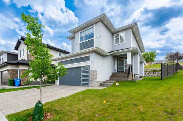 Hamptons real estate 53 Hampstead Mews NW in Hamptons Calgary
