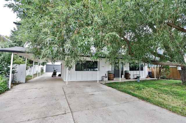 NONE real estate 5108 4 Street  in NONE Coalhurst