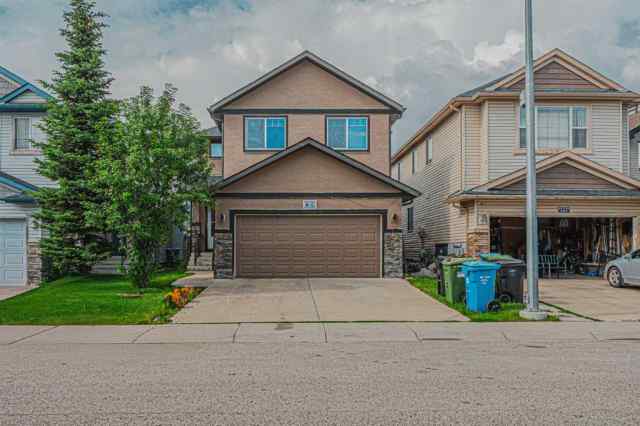 Saddle Ridge real estate 121 Saddlecrest Green NE in Saddle Ridge Calgary