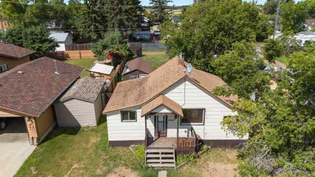 Sedgewick real estate 4945 52 Street  in Sedgewick Sedgewick