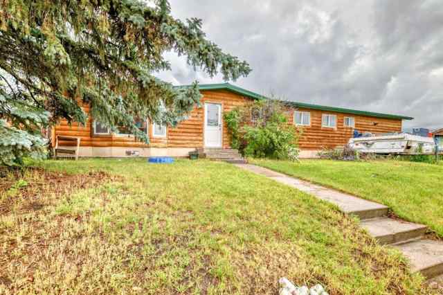 Central High River real estate 28 Riley Street NE in Central High River High River