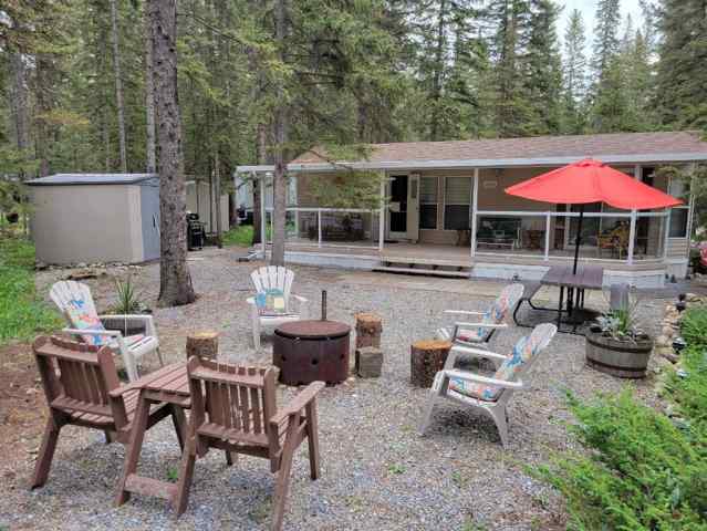  T0M1X0 Rural Mountain View County