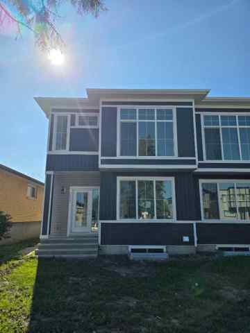 Forest Lawn real estate 2217 42 Street SE in Forest Lawn Calgary