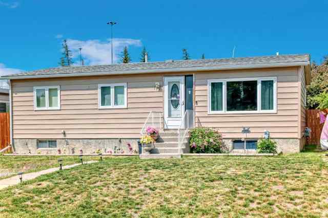 Big Springs real estate 172 Big Hill Circle SE in Big Springs Airdrie
