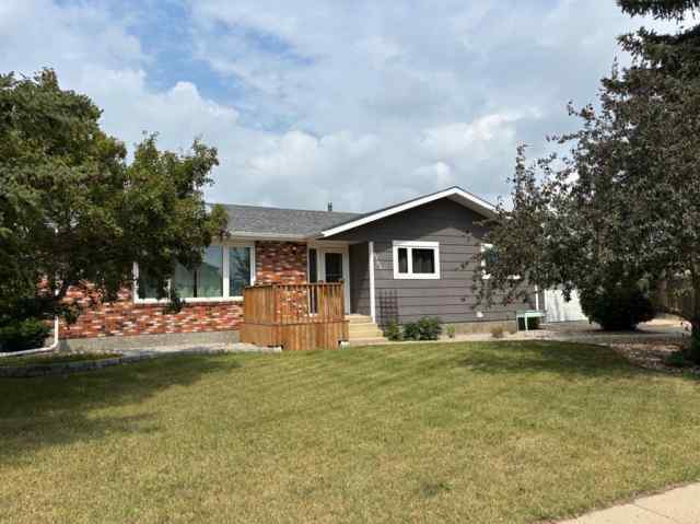 Killam real estate 4703 56 Street   in Killam Killam