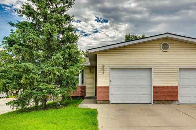 Dover real estate 4 Dovista Court SE in Dover Calgary