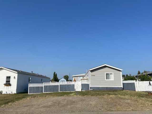 NONE real estate 10404 98 Street  in NONE Fairview