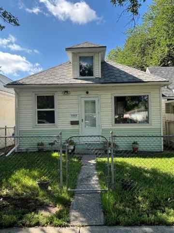 Westminster real estate 1610 3 Avenue N in Westminster Lethbridge