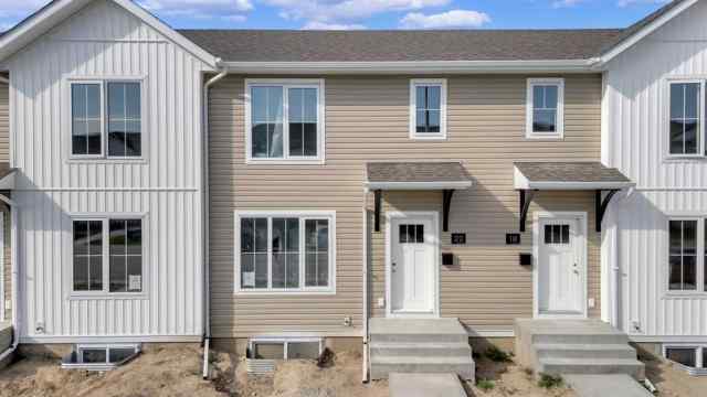 Aspen Lakes West real estate 22 Anna Close  in Aspen Lakes West Blackfalds