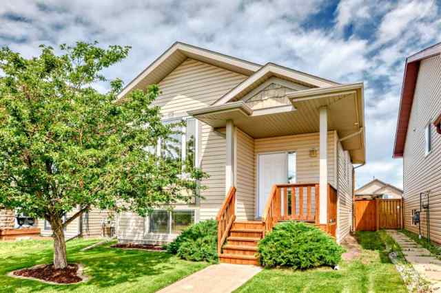 Johnstone Crossing real estate 20 Jepsen Crescent  in Johnstone Crossing Red Deer