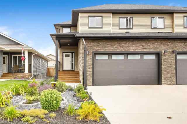 Highwood Village real estate 1918 High Park Circle NW in Highwood Village High River