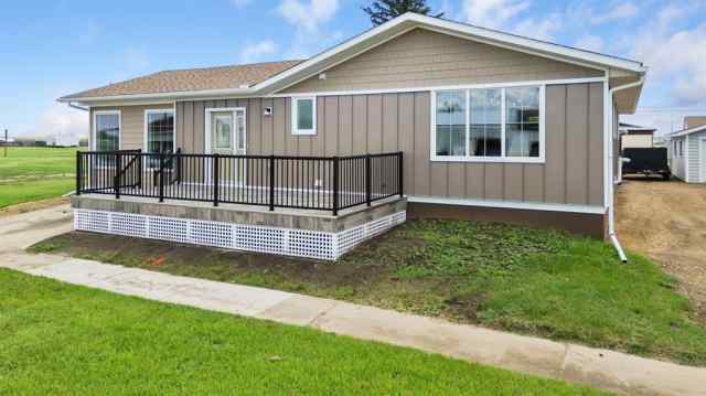 Hanna real estate 315 2nd Ave E   in Hanna Hanna