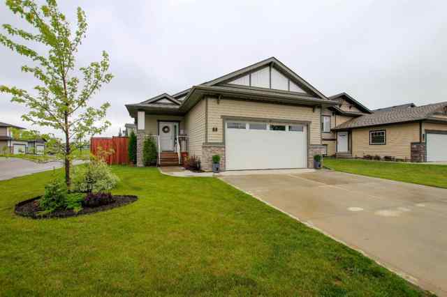 Trinity Crossing real estate 2 Cross Street  in Trinity Crossing Lacombe