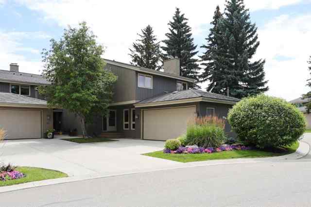 Varsity real estate 18, 1901 Varsity Estates Drive NW in Varsity Calgary