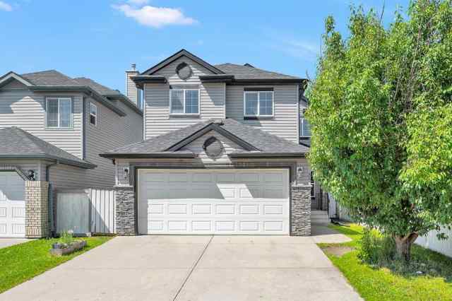 Saddle Ridge real estate 35 Saddlehorn Crescent NE in Saddle Ridge Calgary