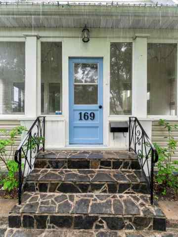 SE Hill real estate 169 5 Street SE in SE Hill Medicine Hat