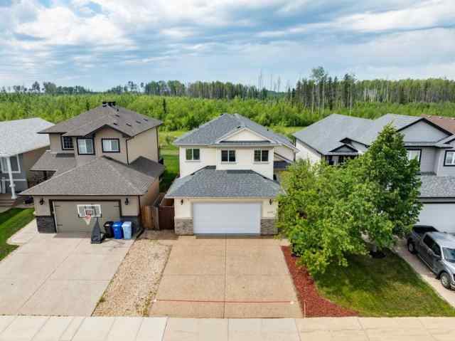 Timberlea real estate 449 Walnut Crescent  in Timberlea Fort McMurray