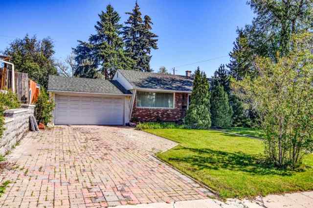 Thorncliffe real estate 1140 Trafford Drive NW in Thorncliffe Calgary