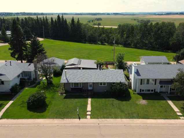 Bashaw real estate 18 Robinson Place  in Bashaw Bashaw