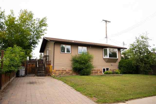 Wainwright real estate 926 9 Avenue  in Wainwright Wainwright