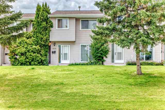 Marlborough real estate 609 40 Street NE in Marlborough Calgary