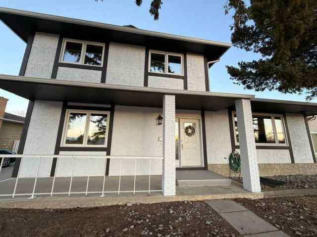 Just listed Dalhousie homes for sale new 5632 dalhousie Drive NW in Dalhousie Calgary