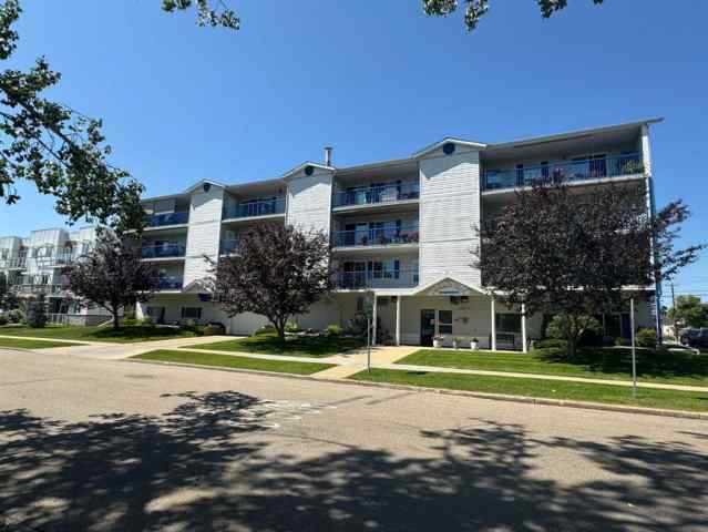 Downtown Red Deer real estate 202, 4522 47a Avenue  in Downtown Red Deer Red Deer
