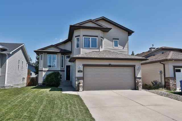 Indian Battle Heights real estate 240 Squamish Court W in Indian Battle Heights Lethbridge