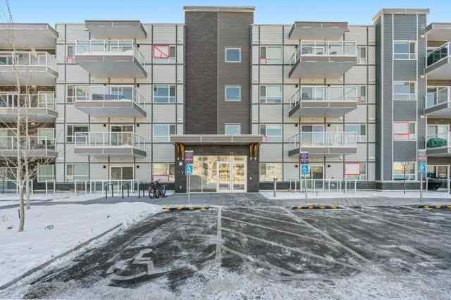 Carrington real estate 319, 40 Carrington Plaza NW in Carrington Calgary