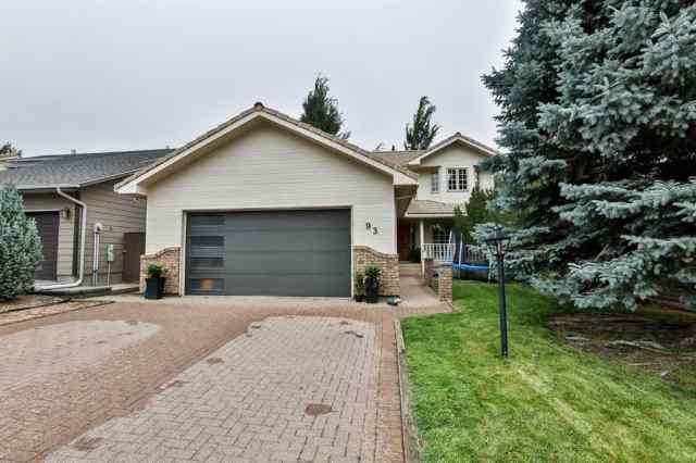 Ridgewood real estate 93 Coachwood Road W in Ridgewood Lethbridge