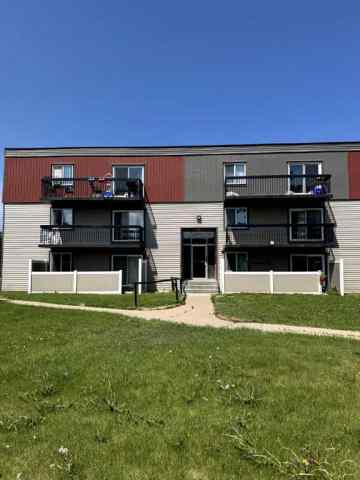 NONE real estate 33, 616 Main Street NW in NONE Slave Lake