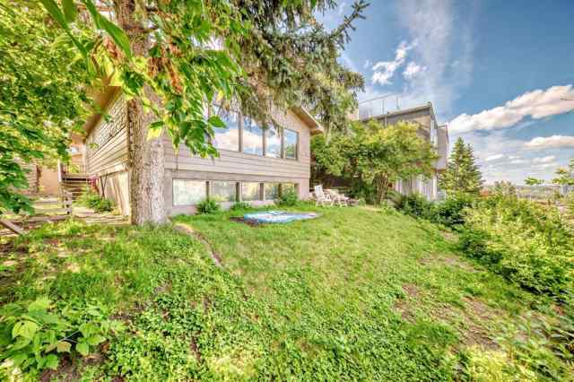 Bankview real estate 2303 16A Street SW in Bankview Calgary