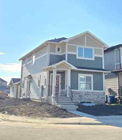 Bayside real estate 617 Baywater Manor SW in Bayside Airdrie