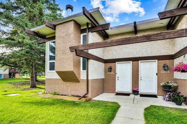 Rundle real estate 4964 Rundlewood Drive NE in Rundle Calgary