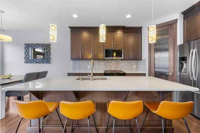 Sherwood real estate 15 Sherwood Square NW in Sherwood Calgary