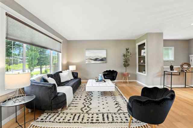 Acadia real estate 284 Acadia Drive SE in Acadia Calgary