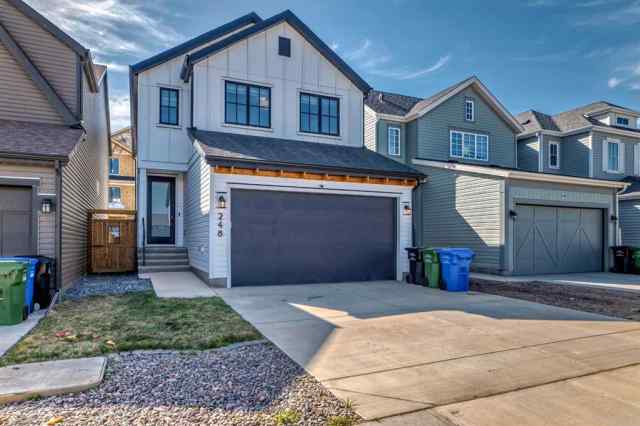 Rangeview real estate 248 Lavender Manor SE in Rangeview Calgary