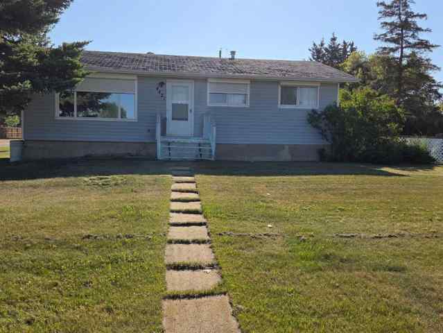 NONE real estate 4421 44 Street  in NONE Castor