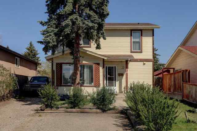 Abbeydale real estate 74 Aberdare Way NE in Abbeydale Calgary