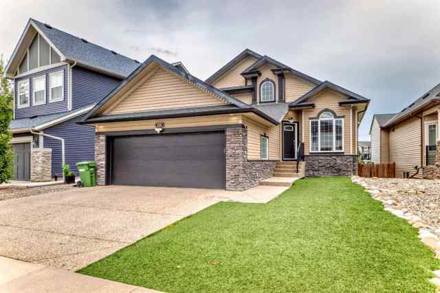 Kings Heights real estate 228 Kingston Way SE in Kings Heights Airdrie